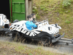 Max and his friend at the Buggybaan attraction at Speelland Beekse Bergen