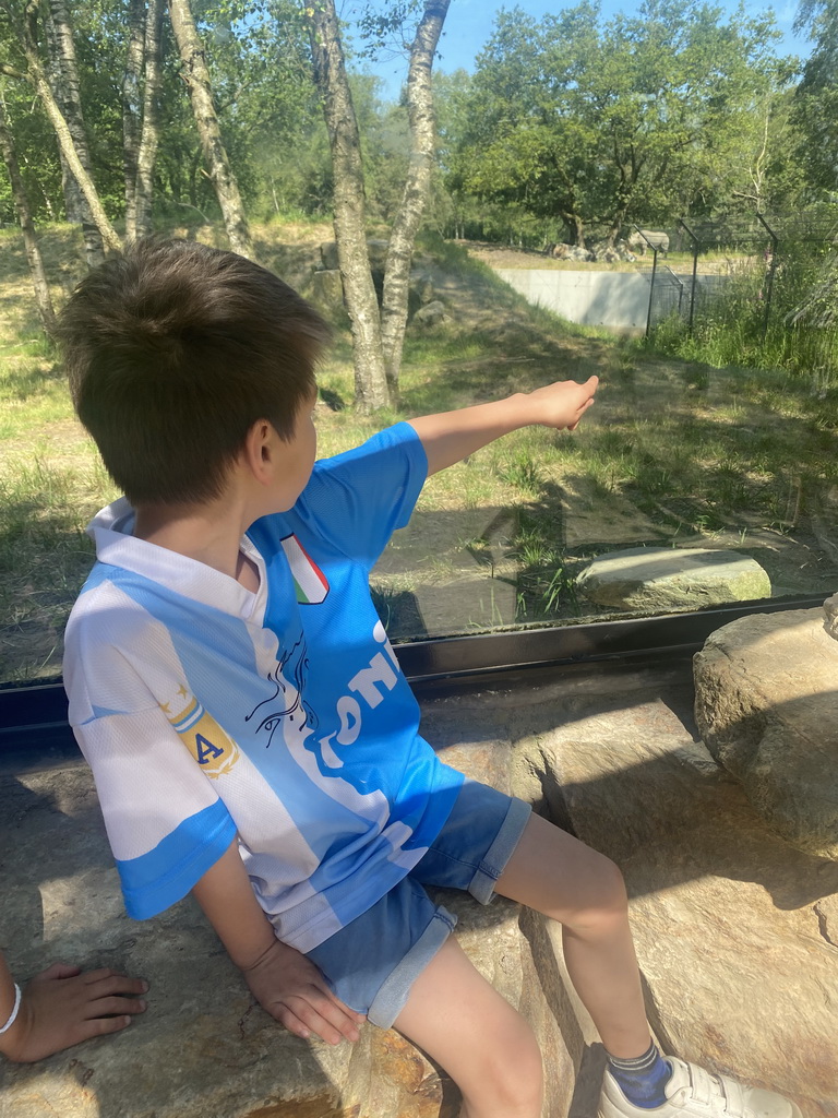 Max with a Square-lipped Rhinoceros at the Safaripark Beekse Bergen