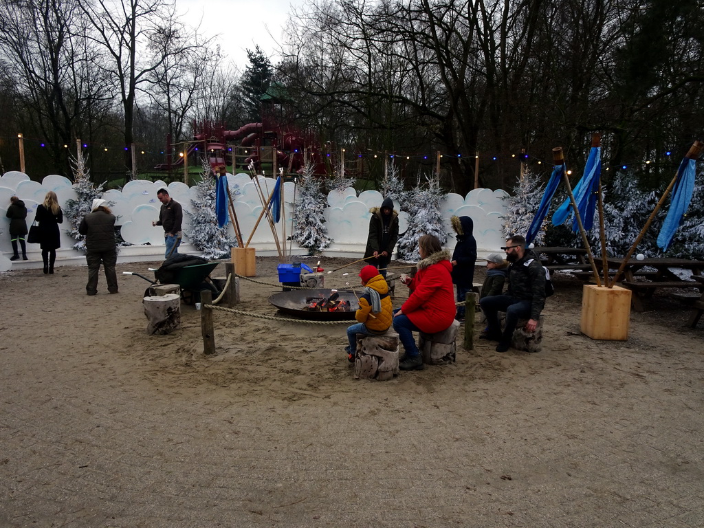 Bonfire with marshmallows at the Wolkendroom area at the Safariplein square at the Safaripark Beekse Bergen, during the Winterdroom period
