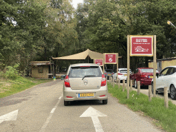 Entrance to the Autosafari of the Safaripark Beekse Bergen, viewed from the car