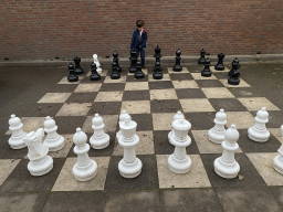 Max playing chess at the Landal Miggelenberg holiday park