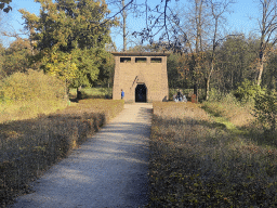 Waterpump building at the south side of the pond of the St. Hubertus Hunting Lodge, viewed from the Kronkelweg road