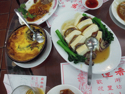 Dinner at the Lin Heung Tea House at Wellington Street