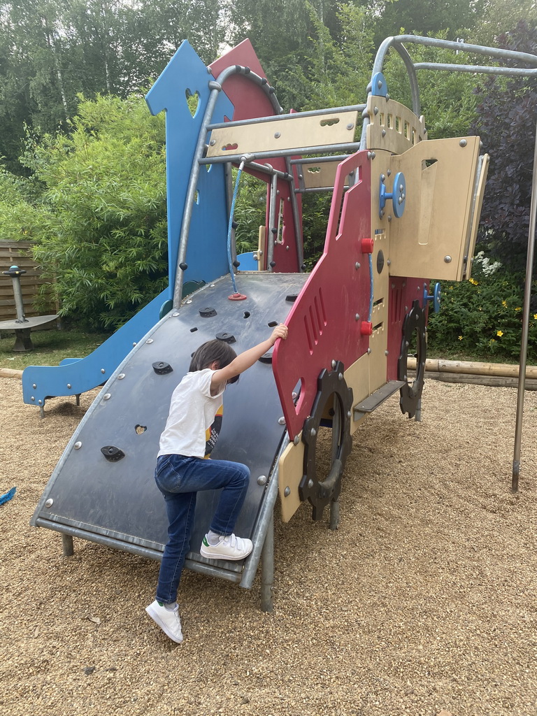 Max at the playground next to the Le Buffet restaurant at the Vayamundo Houffalize hotel