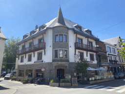 Front of the Cocoon Hotel du Commerce at the Rue du Pont street