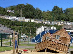 Houses at the north side of the town, viewed from the playground of the Houtopia recreation center