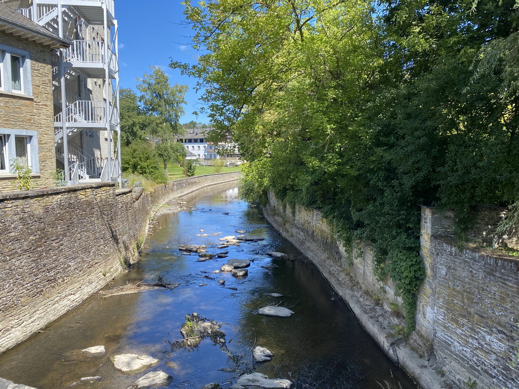 Northern side of the Eastern Ourthe river, viewed from the bridge at the Rue Porte-à-l`Eau street