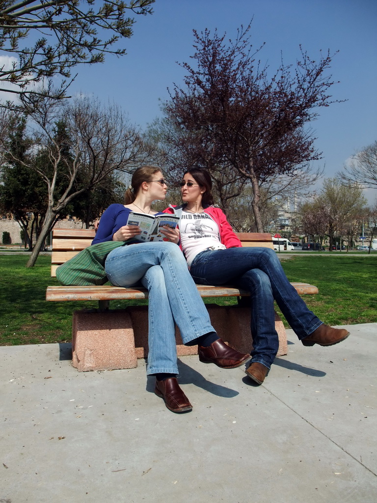 Ana and Nardy on a bench at Kennedy Caddesi street, at the seaside of the Eminonu district