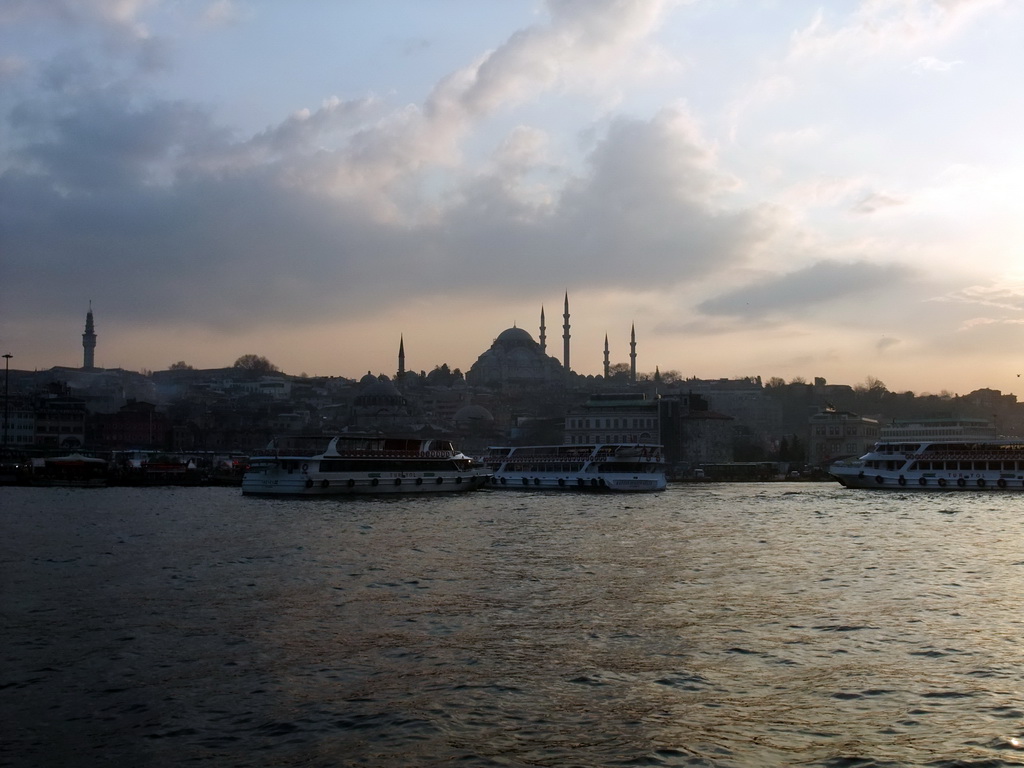 The Rüstem Pasha Mosque, the Süleymaniye Mosque and boats in the Golden Horn bay
