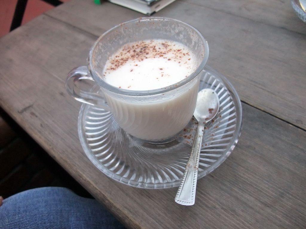 Drink in a restaurant in the Uskudar district