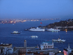 View on the Golden Horn, the Bosporus strait and the Topkapi Palace, from the top of the Galata Tower, by night