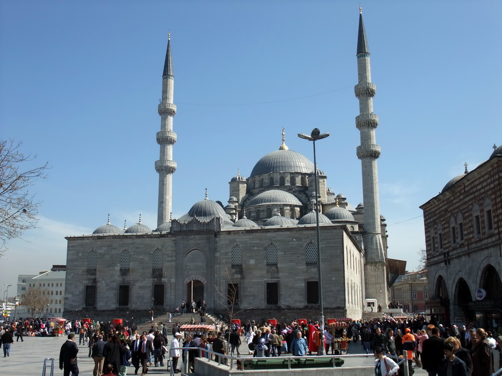 The New Mosque and the Spice Bazaar