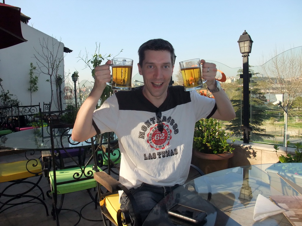 Tim with beers in the Tarihi Halic Iskembeici restaurant near the Fener ferry stop in the Golden Horn bay
