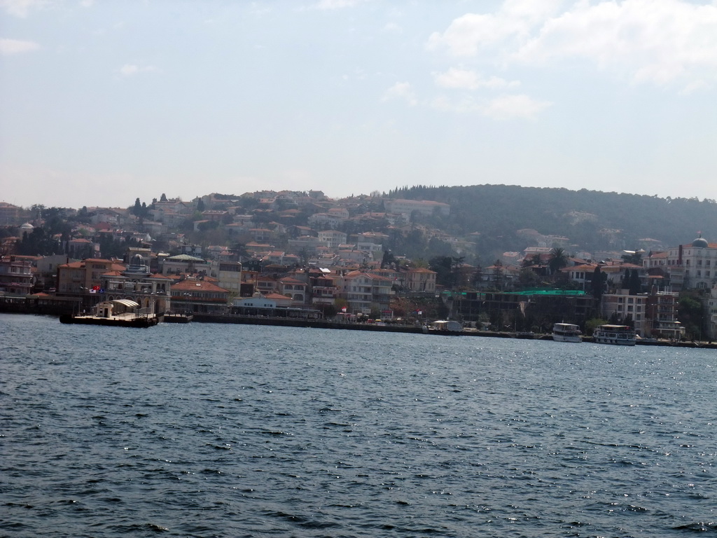 Houses and boats at Büyükada island, viewed from the ferry