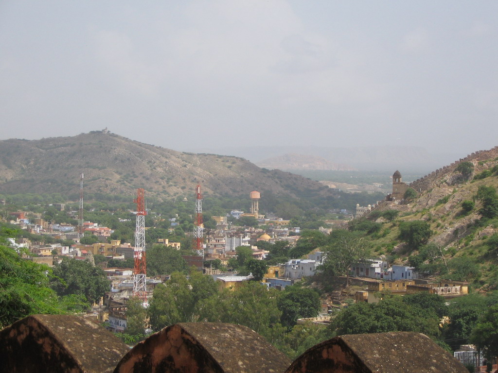 Houses at the west side of Amber, viewed from the road to Amber Fort