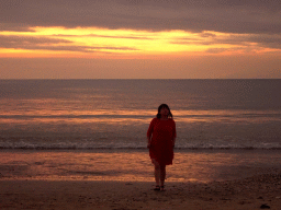 Miaomiao at Jimbaran Beach, at sunset