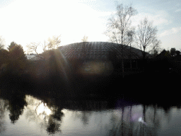 Main lake and the Aqua Mundo swimming pool of the Center Parcs Kempervennen holiday park
