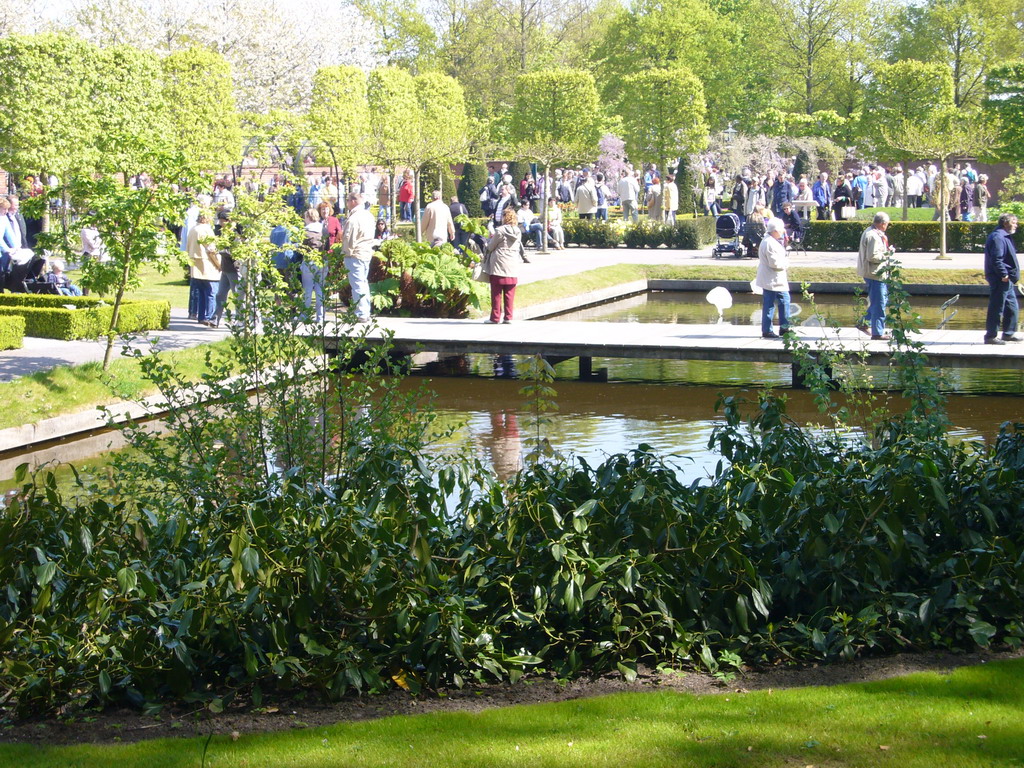 Bridge over a pool near the Oranje Nassau pavilion at the Keukenhof park