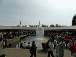 Fountain at the square behind the main entrance of the Keukenhof park