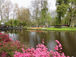Central lake, bridge and statue near the Wilhelmina pavilion at the Keukenhof park