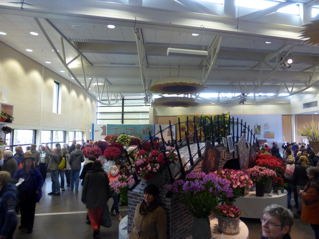 Flowers and a bridge at the Vincent van Gogh exhibition in the Oranje Nassau pavilion at the Keukenhof park