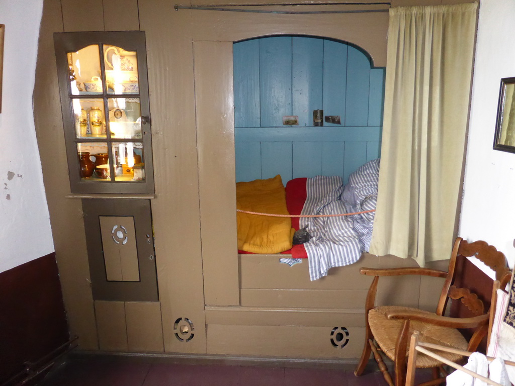 Closet-bed on the ground floor of the Museum Windmill Nederwaard