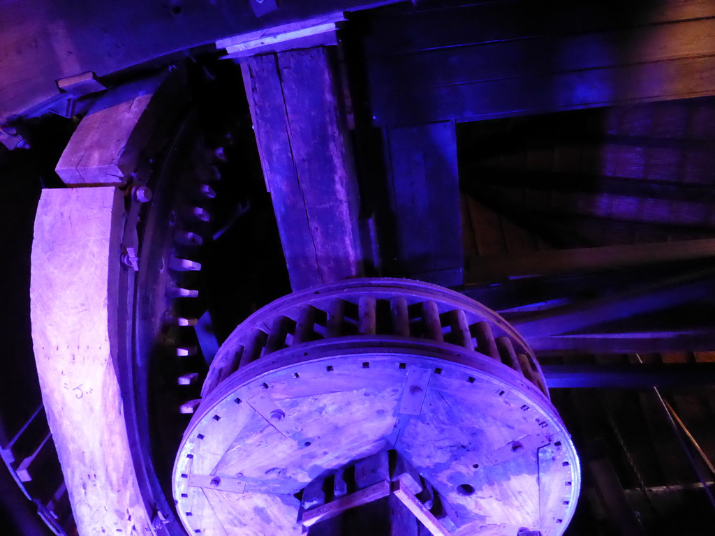 Gear wheels at the top floor of the Museum Windmill Nederwaard