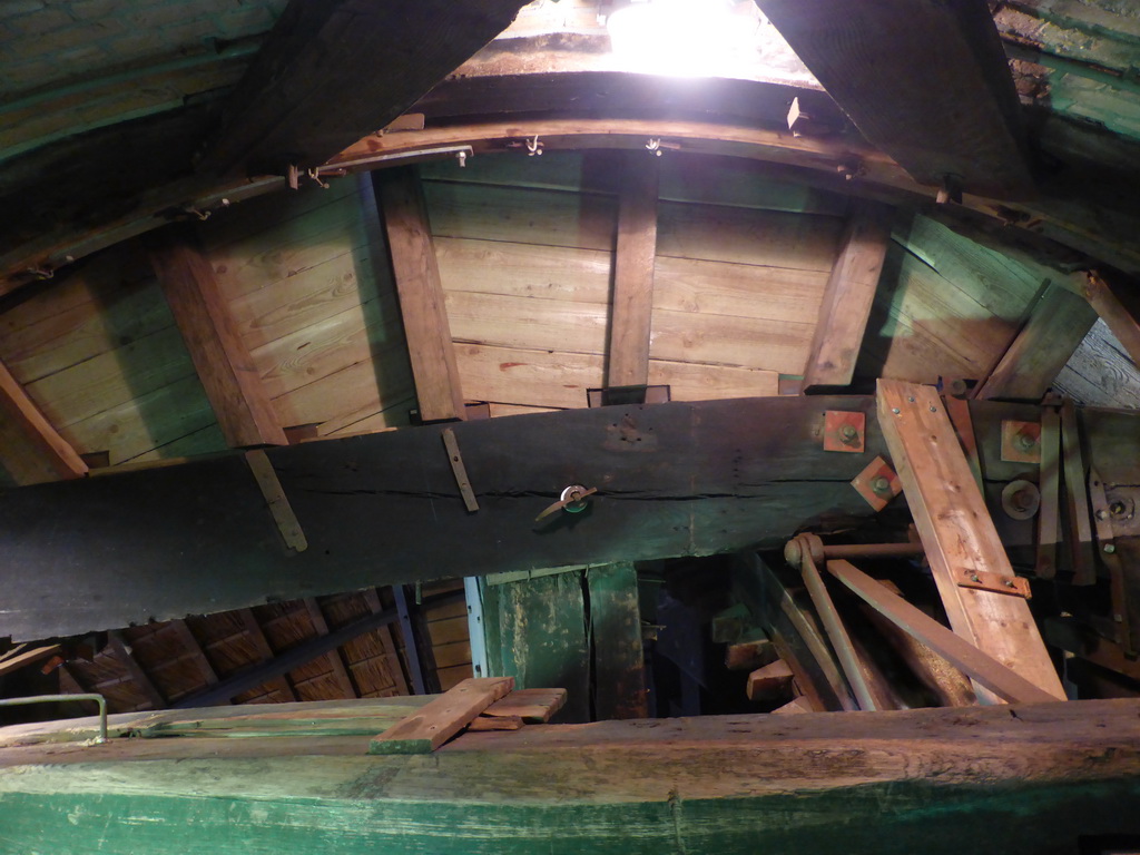 Gear wheel at the top floor of the Museum Windmill Nederwaard