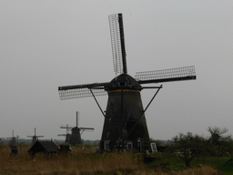 The No. 3 Nederwaard windmill and the Overwaard windmills, viewed from the southeast side of the Museum Windmill Nederwaard