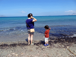 Miaomiao and Max on the beach of the Blue Lagoon Resort