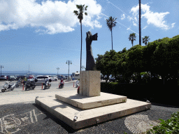 Monument at the Akti Miaouli street