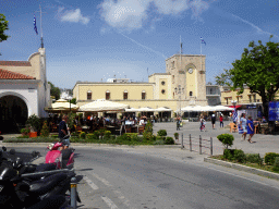 Eleftherias Square with the Hippokrates Library, viewed from the Leofóros Ippokratous boulevard