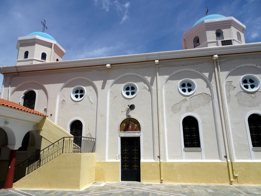 South side of the Church of Agia Paraskevi at the Platía Agias Paraskevis square