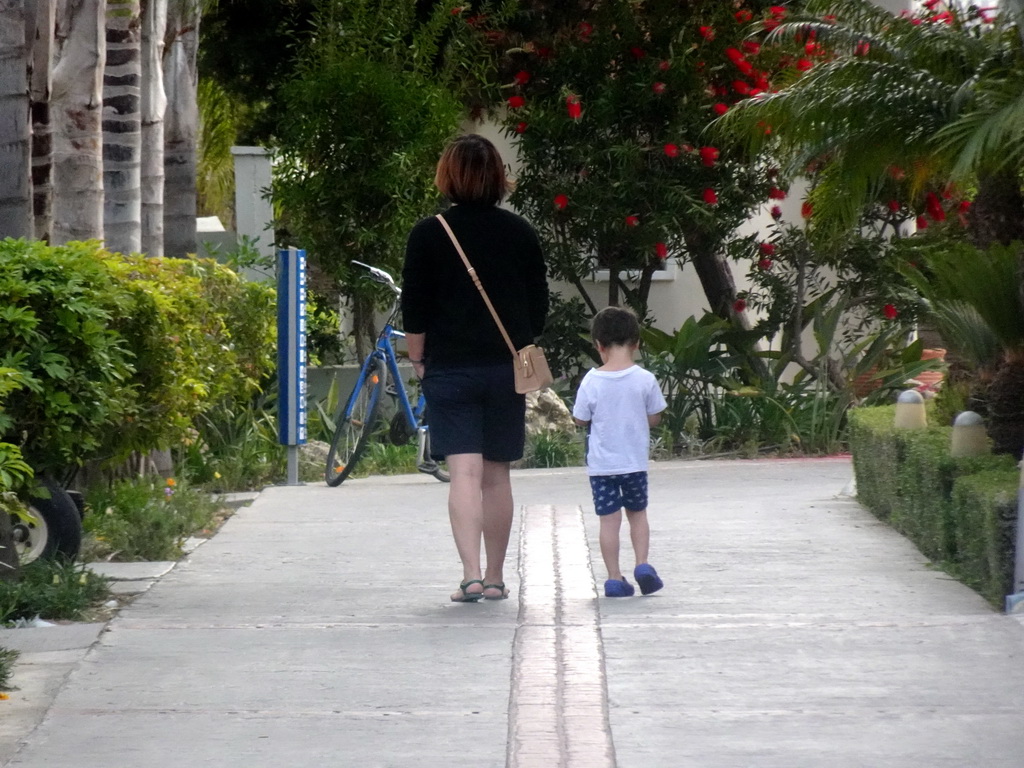 Miaomiao and Max at the Blue Lagoon Resort