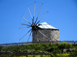 Windmill near the viewing point at the north side of the town of Kefalos