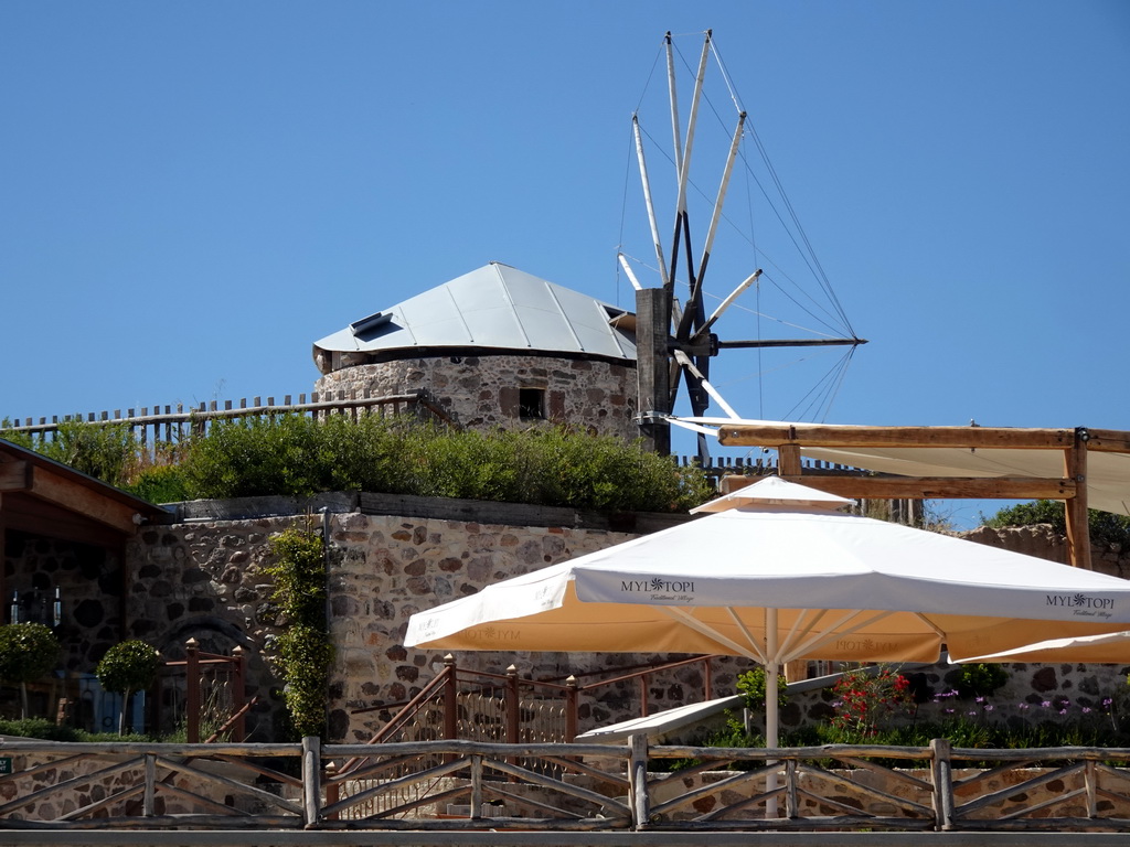 Windmill near the viewing point at the north side of the town of Kefalos