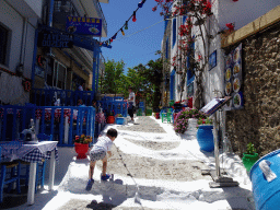 Max at the White Stairs of Kos at the Riga Fereou square