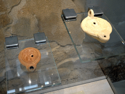 Clay lamps at the Casa Romana museum