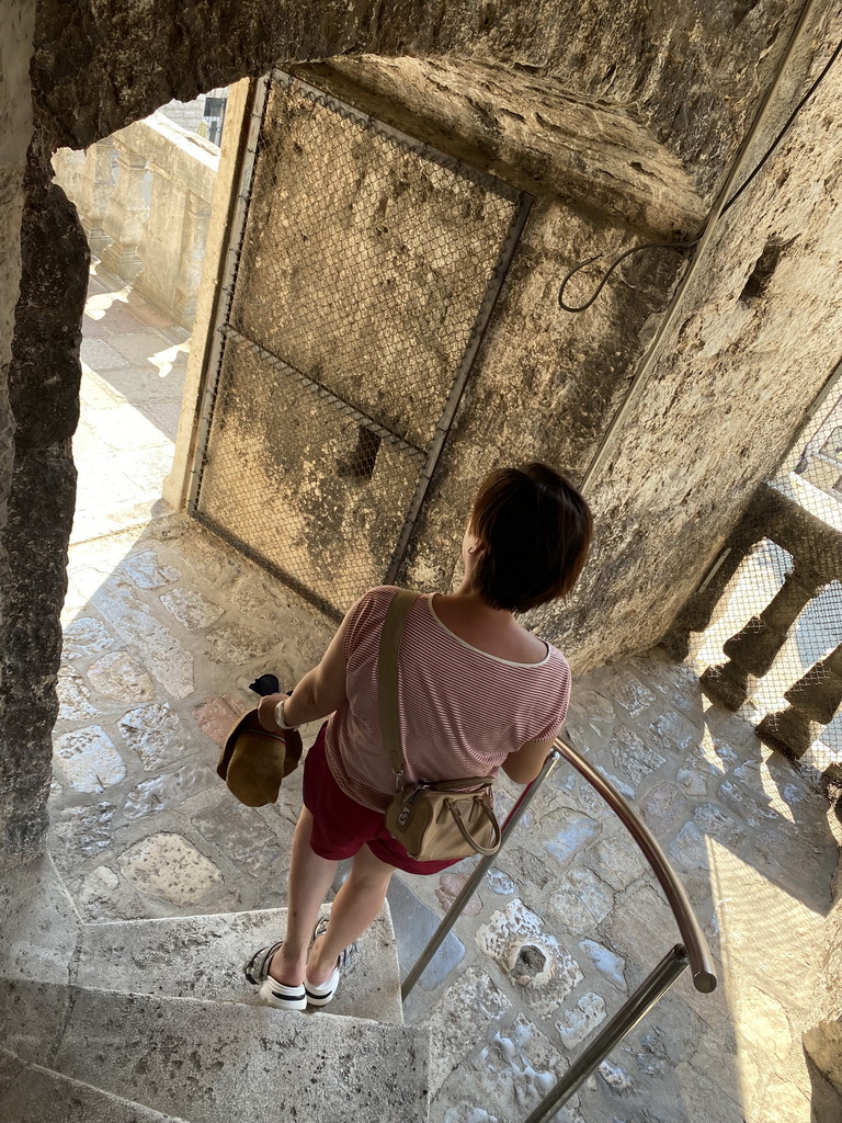 Miaomiao at the staircase to the balcony at the upper floor of St. Tripun`s Cathedral