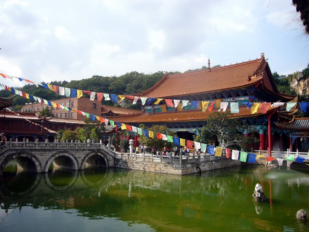 Yuantong Temple