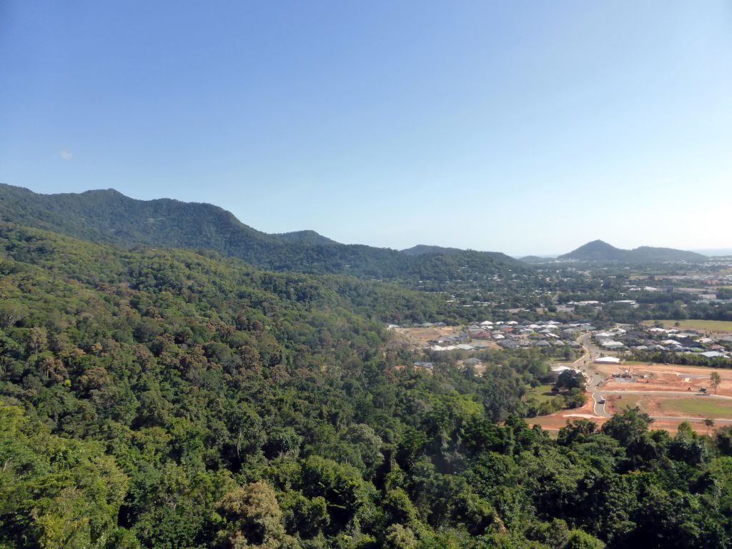 The town of Smithfield, viewed from the Skyrail Rainforest Cableway gondola