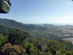 The town of Smithfield and the tropical rainforest west of Smithfield, viewed from the Skyrail Rainforest Cableway gondola