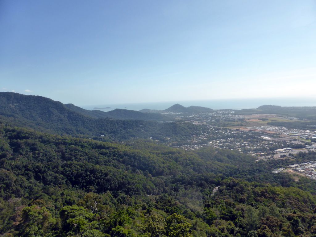 The town of Smithfield and the tropical rainforest west of Smithfield, viewed from the Skyrail Rainforest Cableway gondola