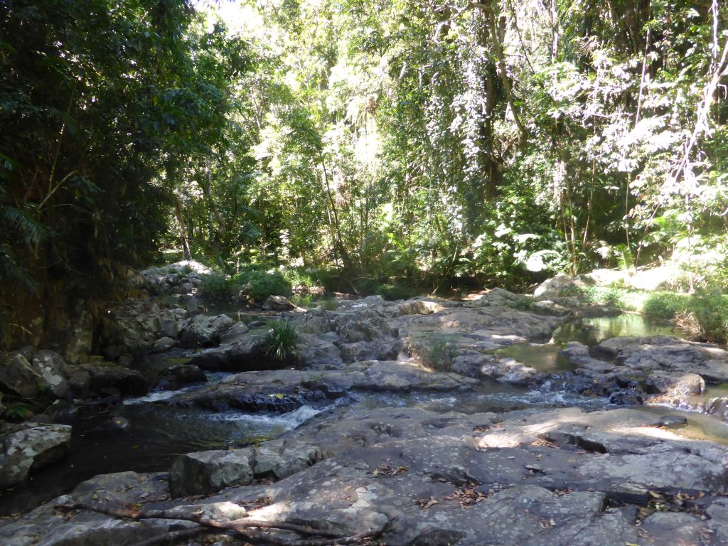 Rocks at the crossing of Jumrum Creek