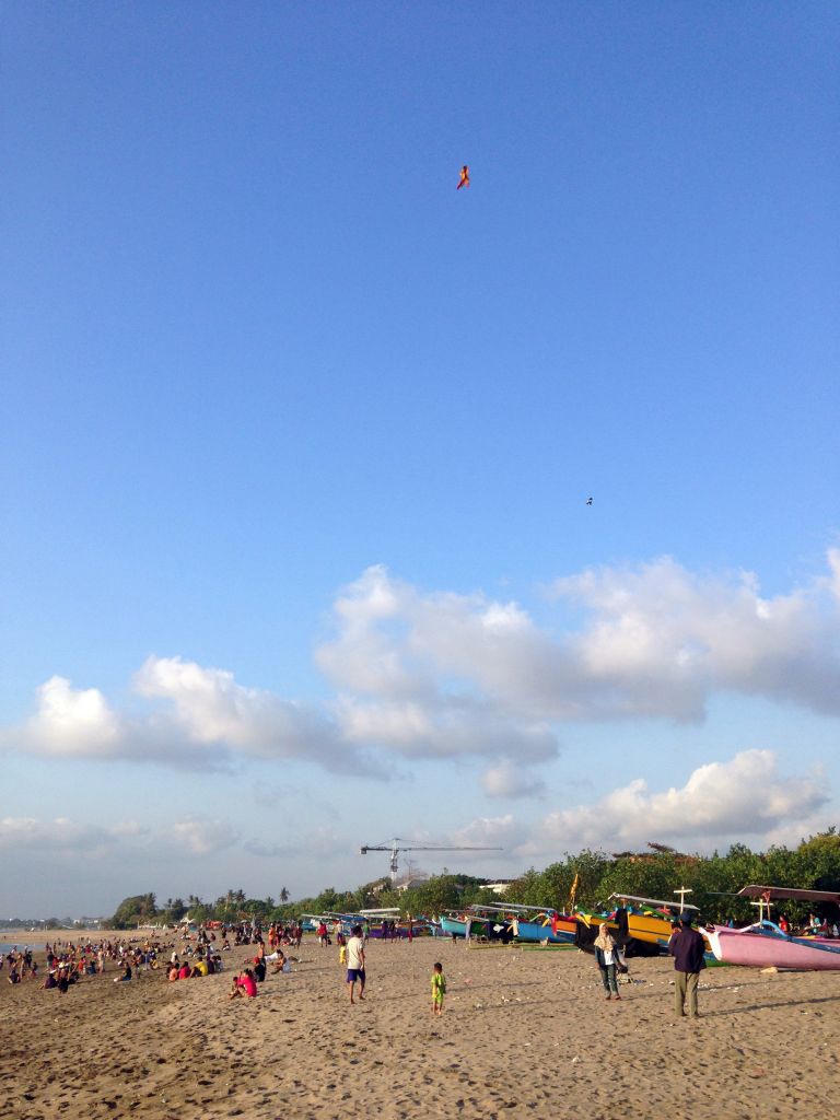 North side of the Pantai Jerman beach with boats and a kite
