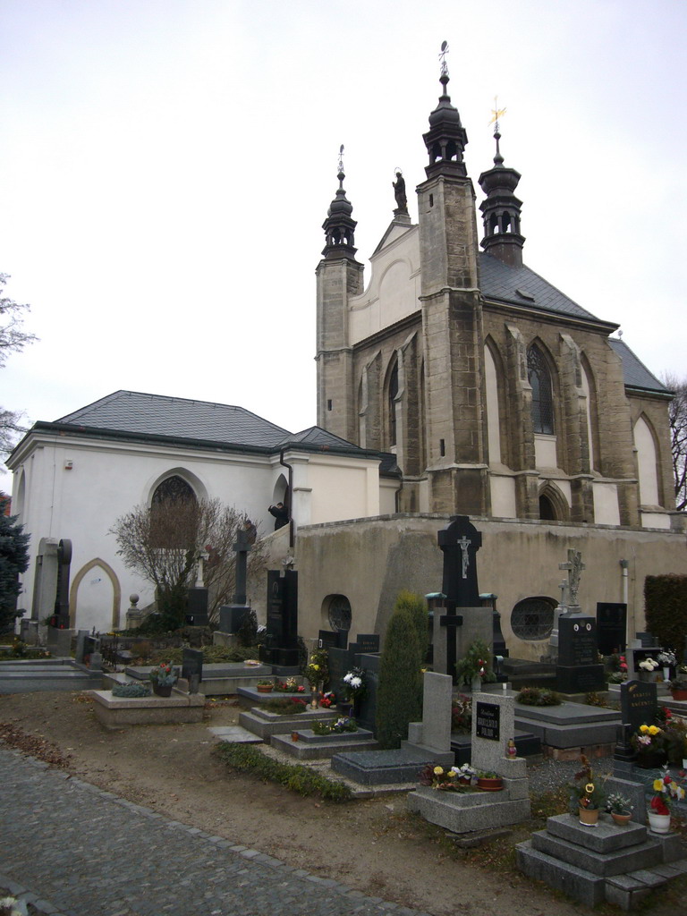 The Sedlec Ossuary and the Cemetery