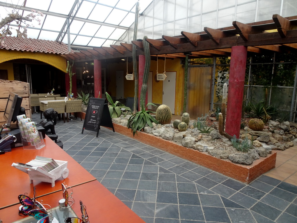 Interior of the lobby of the Berkenhof Tropical Zoo