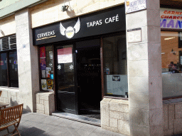 Front of the Sagradas Cañas restaurant at the Calle Ascanio y Nieves street