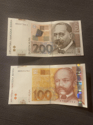 Croatian bank notes at the Pull Over Restaurant