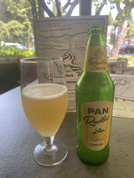 Pan Radler Limun beer at the Pizzeria Mamma Mia